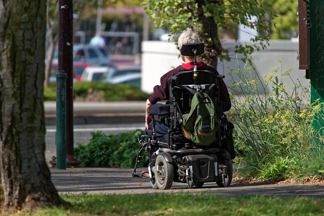 Kørestolsramper til udendørs eventyr: Oplev naturen uden begrænsninger